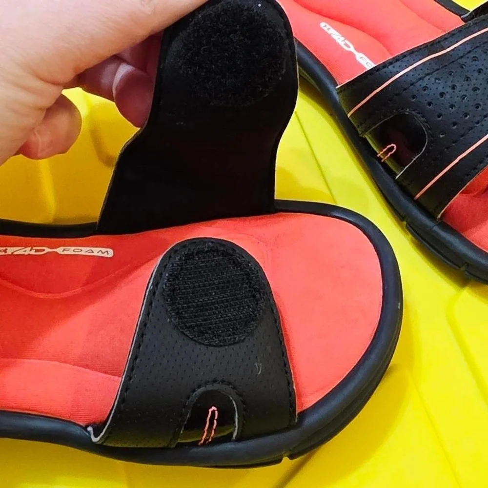 Under Armour Ignite Kids Black Red 4D Foam‎ Slide Sandals 1287997-064 Size 11K